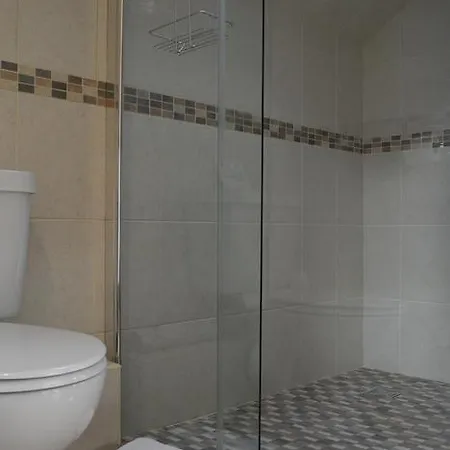 Pensionat Riverside 4*